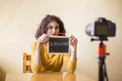 Imagem de capa: Influenciadores digitais e o marketing de influência