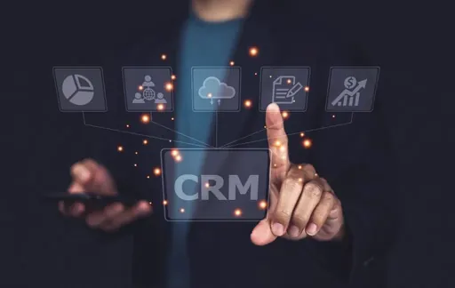 Imagem de capa do artigo: Kommo para e-commerce: como funciona?