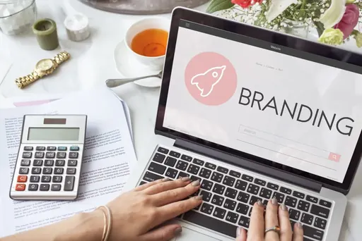 Imagem de capa do artigo: Branding Digital na Era da IA