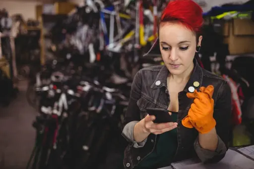 Imagem de capa do artigo: Marketing digital para concessionárias de motos: como transformar interesse em vendas reais Imagem de capa do artigo: Marketing digital para concessionárias de motos: como transformar interesse em vendas reais