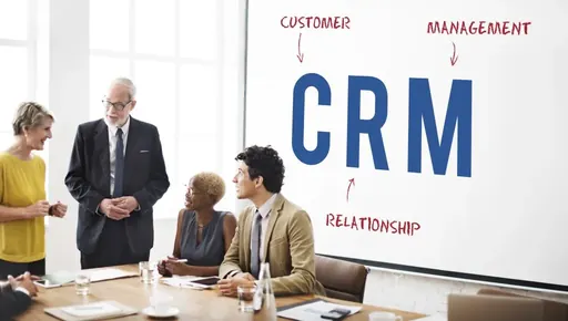 Imagem de capa do artigo: O que é CRM? Guia Completo para Empresas em 2026 Imagem de capa do artigo: O que é CRM? Guia Completo para Empresas em 2026