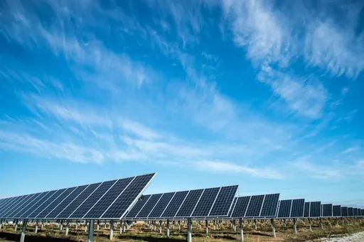 Imagem de capa do artigo: Mercado de energia solar em 2023
