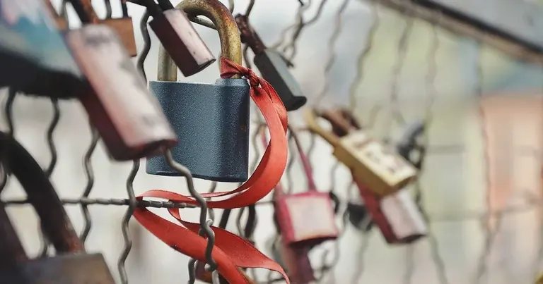 Imagem de capa: Edge AI: por que processar IA na borda ficou viável para pequenos negócios